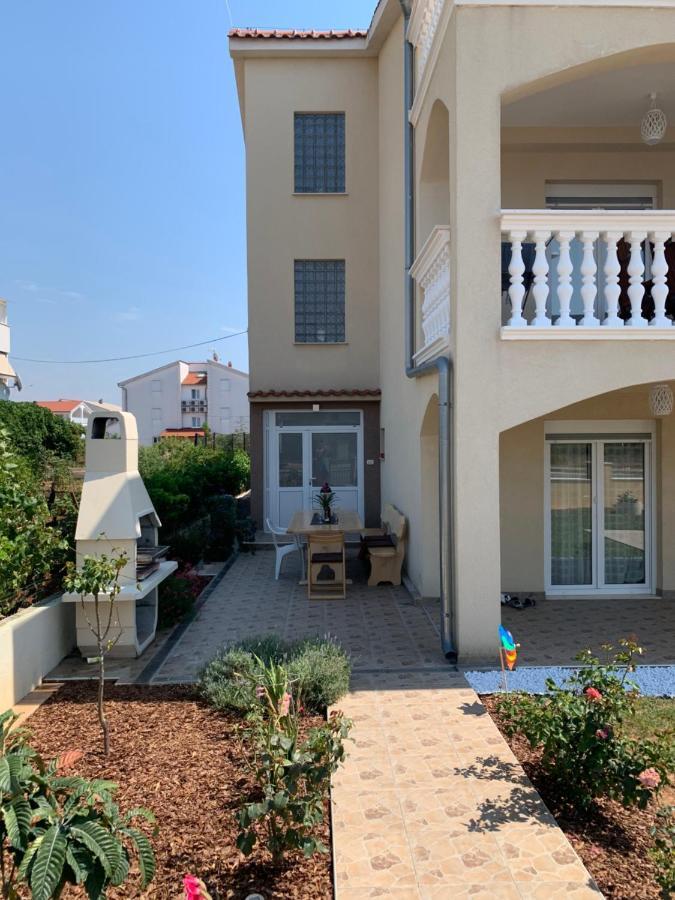 Apartments Mirela Vodice Zewnętrze zdjęcie