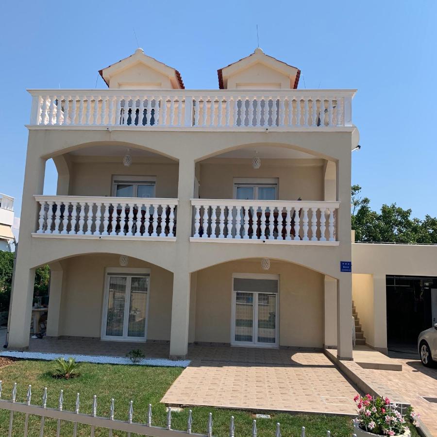 Apartments Mirela Vodice Zewnętrze zdjęcie