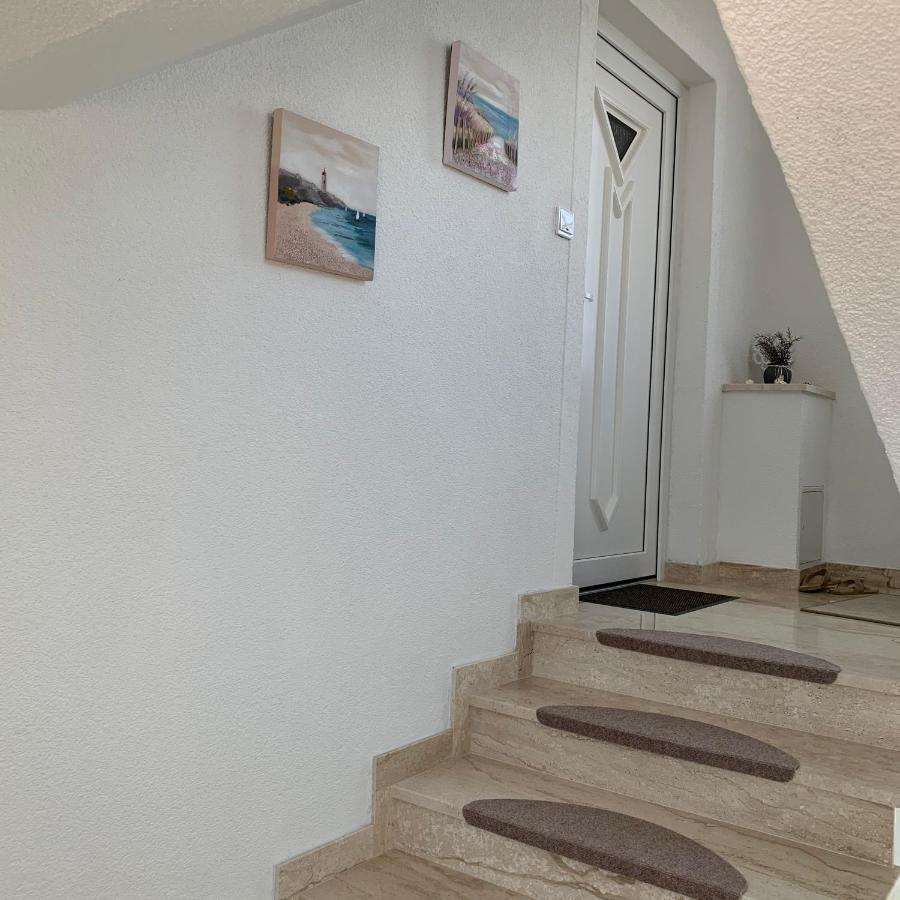 Apartments Mirela Vodice Zewnętrze zdjęcie