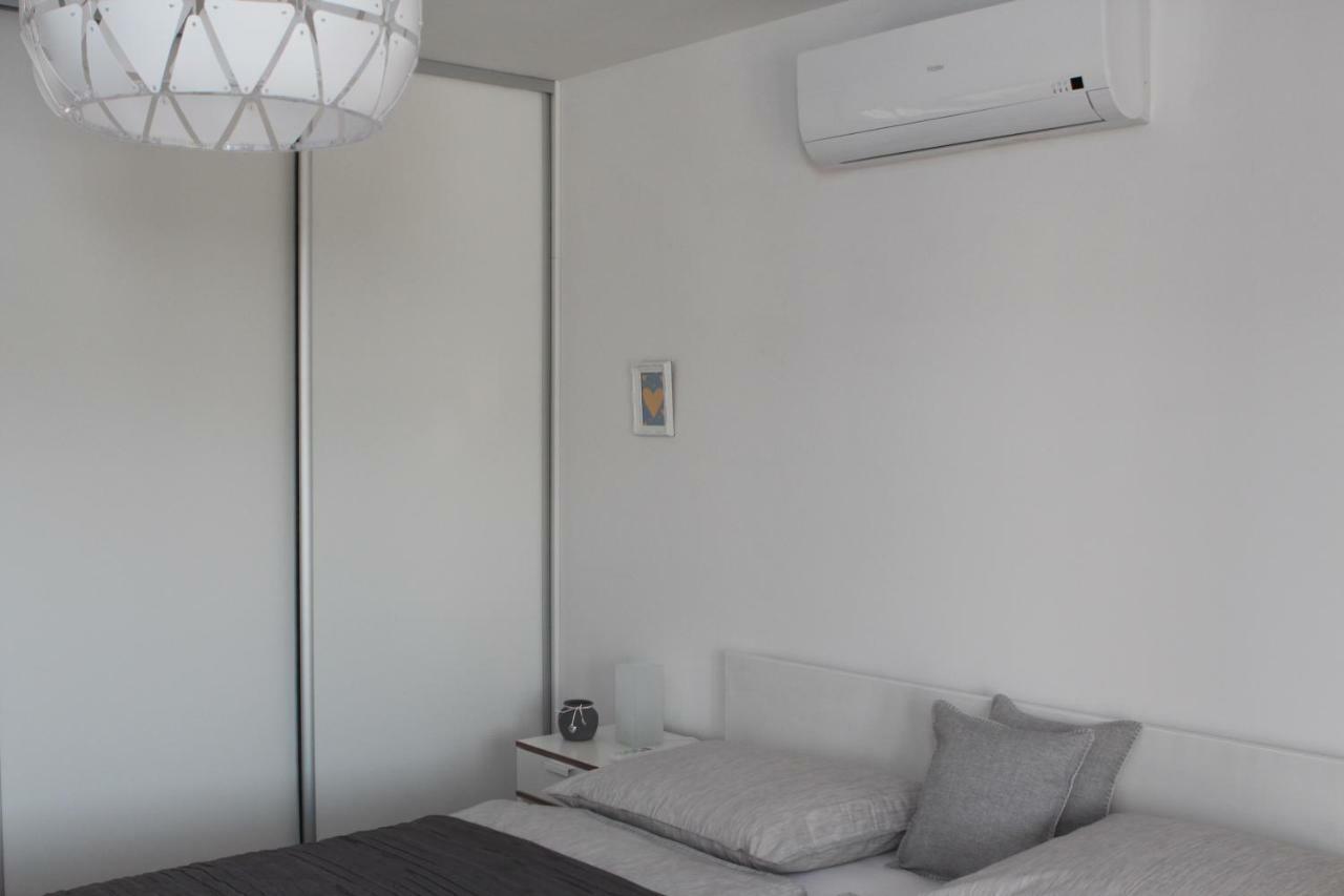 Apartments Mirela Vodice Zewnętrze zdjęcie