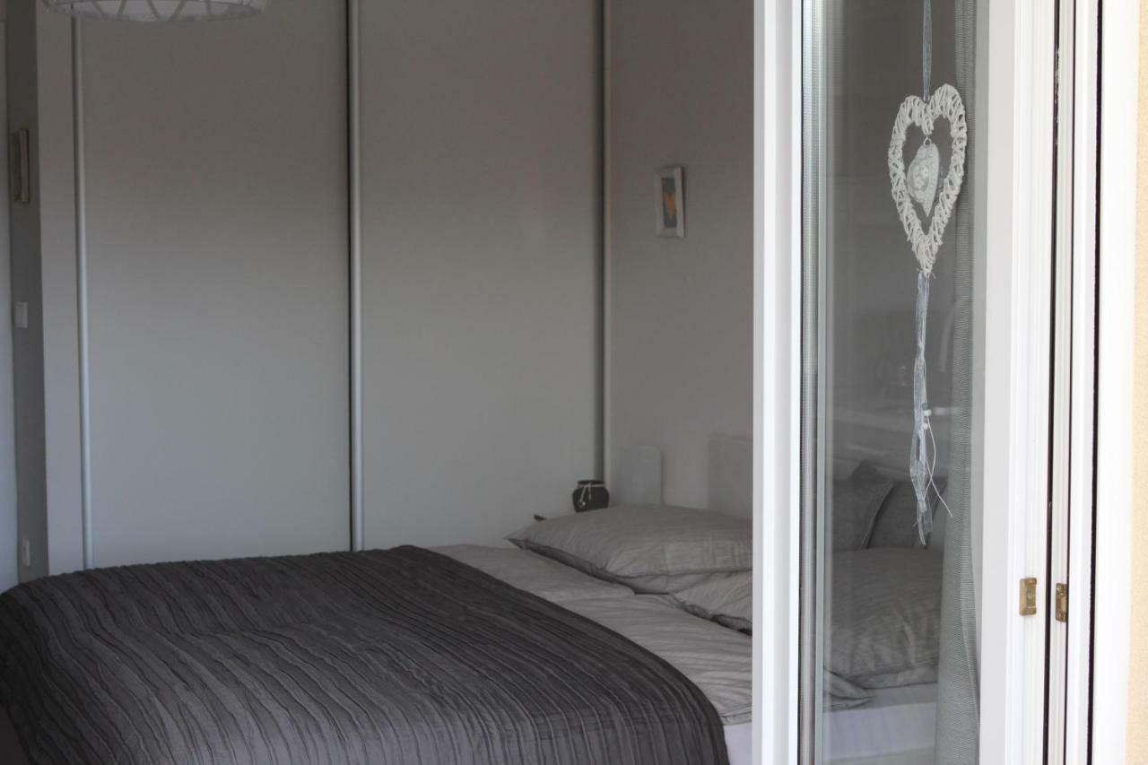 Apartments Mirela Vodice Zewnętrze zdjęcie